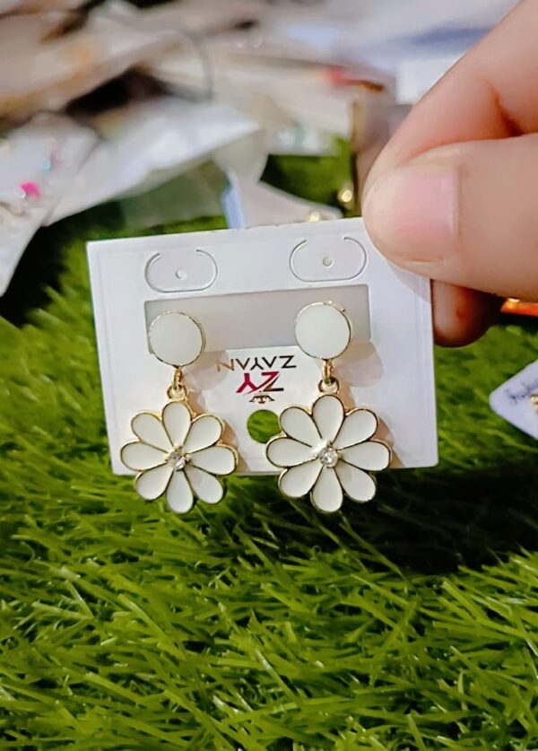 Jhumka Elegance Best Collection 2025 - Image 3