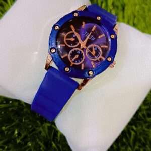 Material: Silicone โข Pattern: Plain Strap โข Gender: Women's โข Number Of Pieces: 1 Pc โข Color: Blue, Green, Black, Pink,